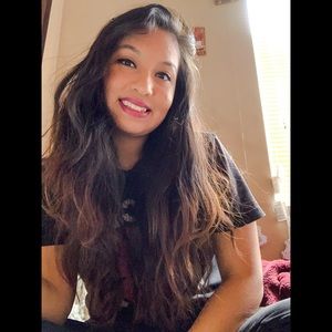 Meet your Posher, Mayra